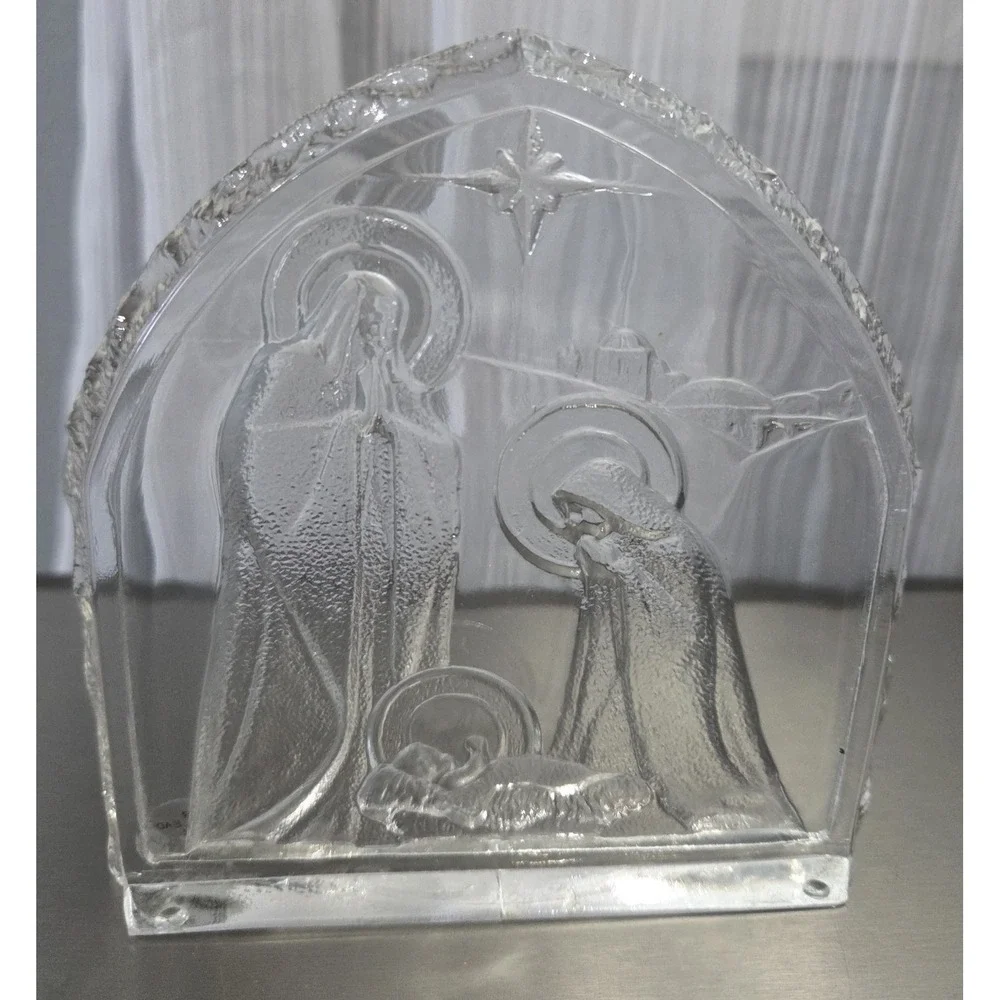 Avon glass nativity